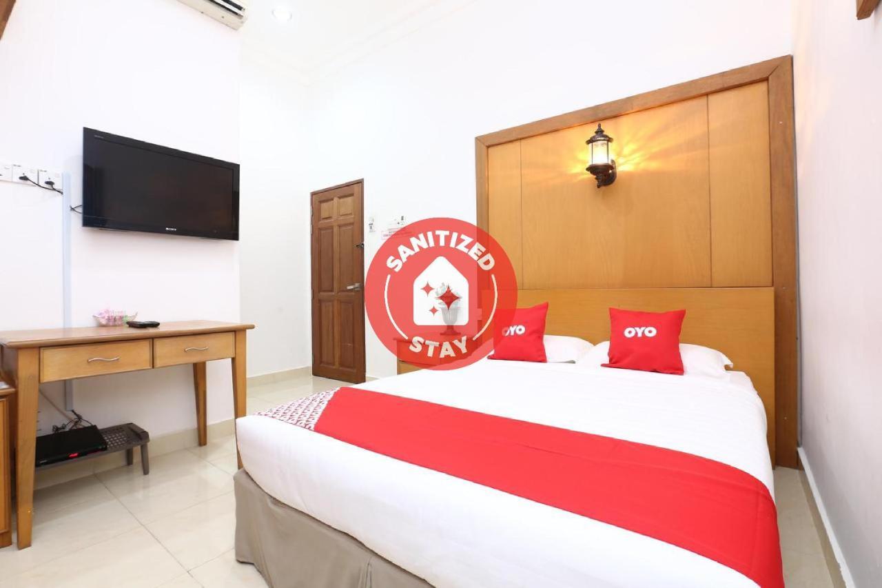 Oyo 89523 Villa Sri Mayang Kuala Terengganu Esterno foto