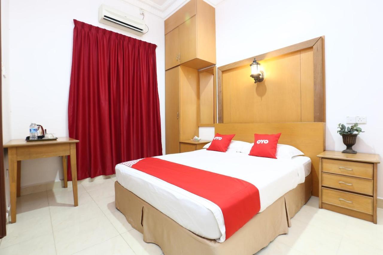 Oyo 89523 Villa Sri Mayang Kuala Terengganu Esterno foto