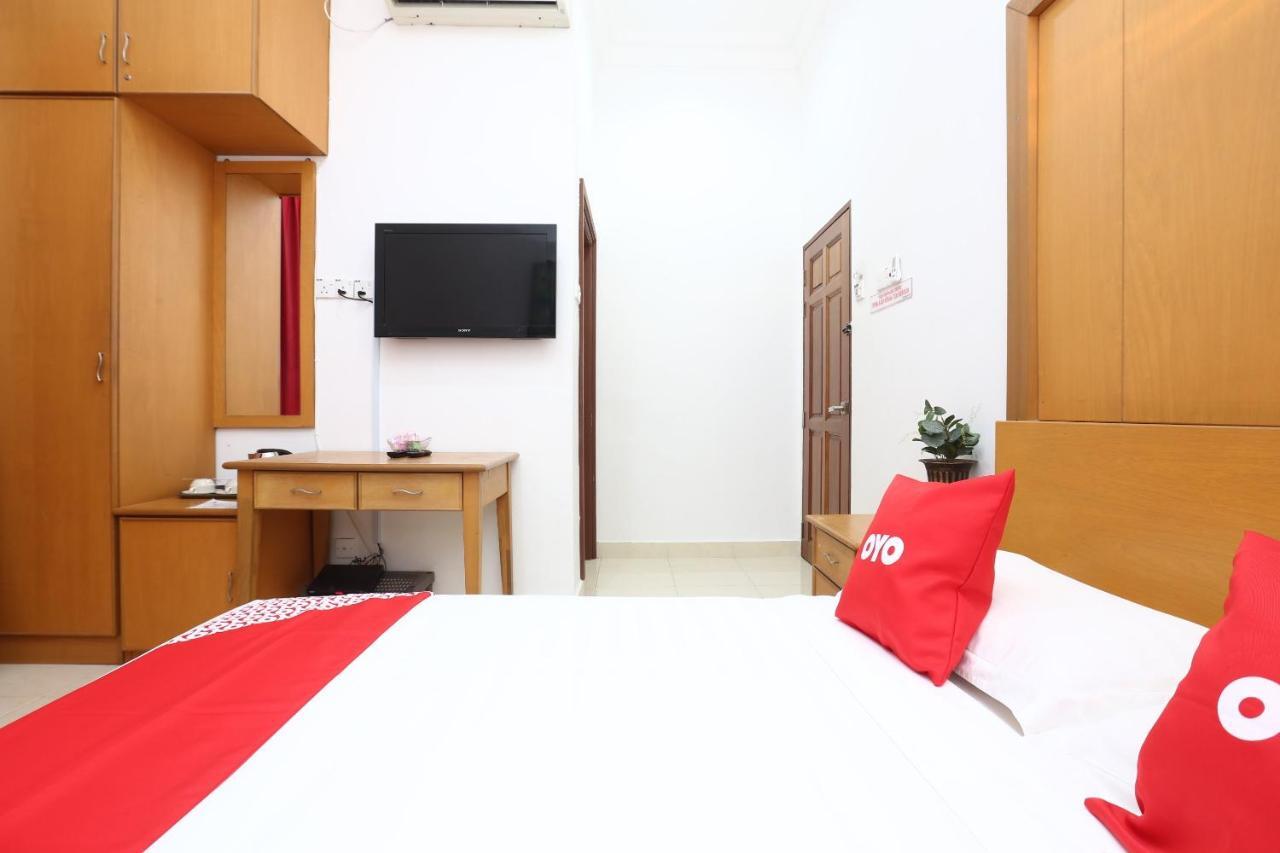 Oyo 89523 Villa Sri Mayang Kuala Terengganu Esterno foto